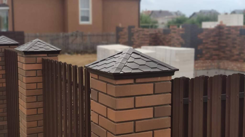 Колпак Zking Эверест Коричневый на столб 1.5х1.5 кирпича (390х390мм) в Нижнем Новгороде фото